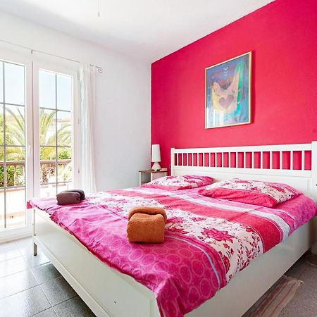 Casa Sarita - Farbenfrohes Ferienhaus Chayofa Екстериор снимка