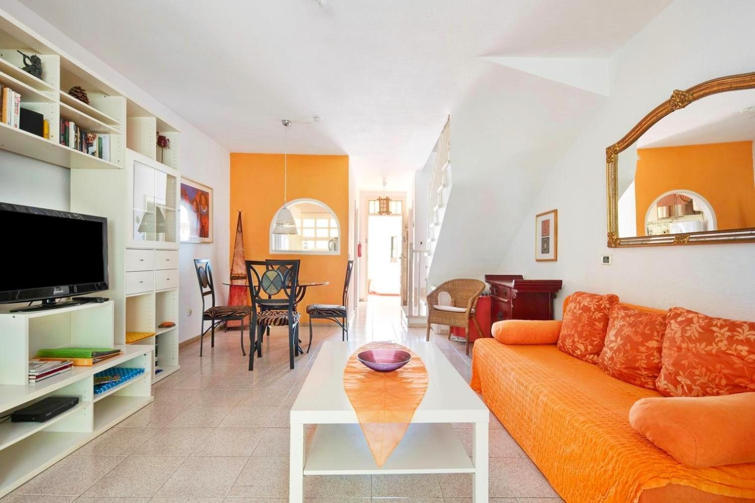Casa Sarita - Farbenfrohes Ferienhaus Chayofa Екстериор снимка