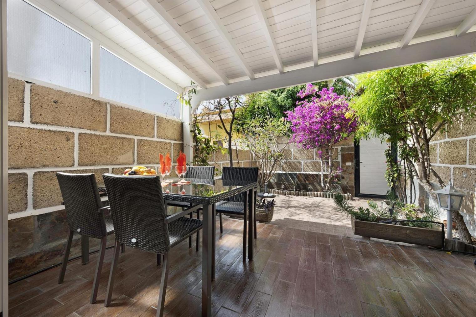 Casa Sarita - Farbenfrohes Ferienhaus Chayofa Екстериор снимка