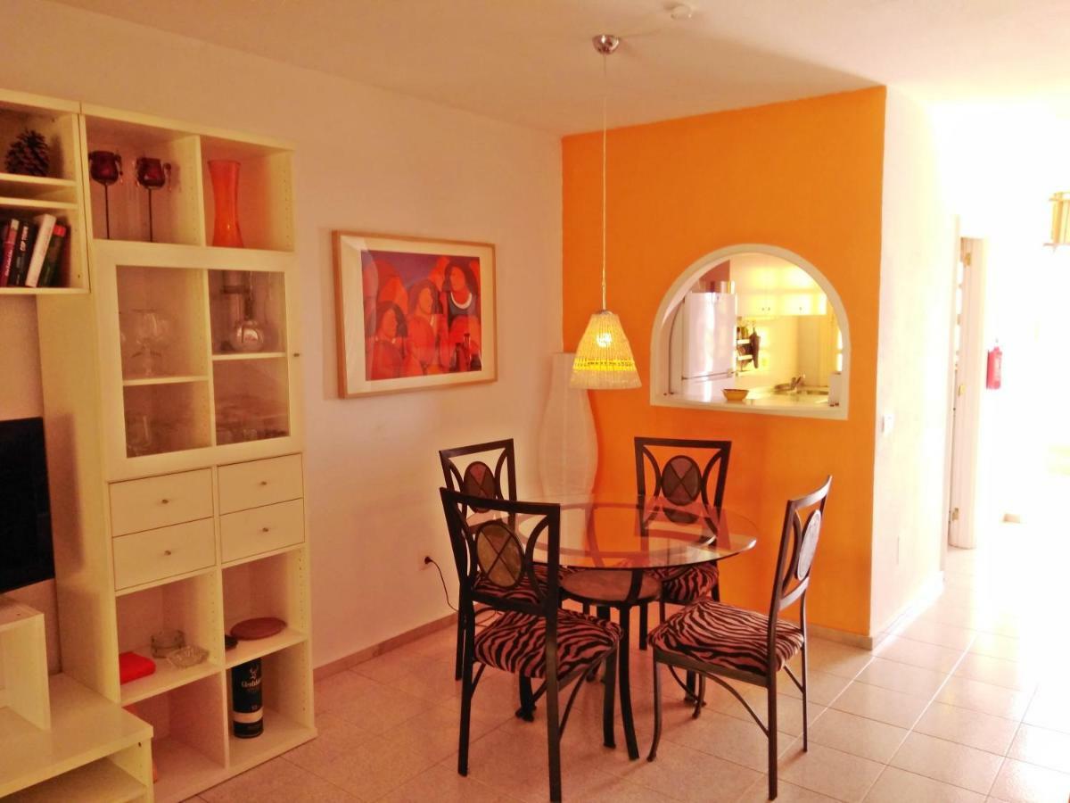 Casa Sarita - Farbenfrohes Ferienhaus Chayofa Екстериор снимка